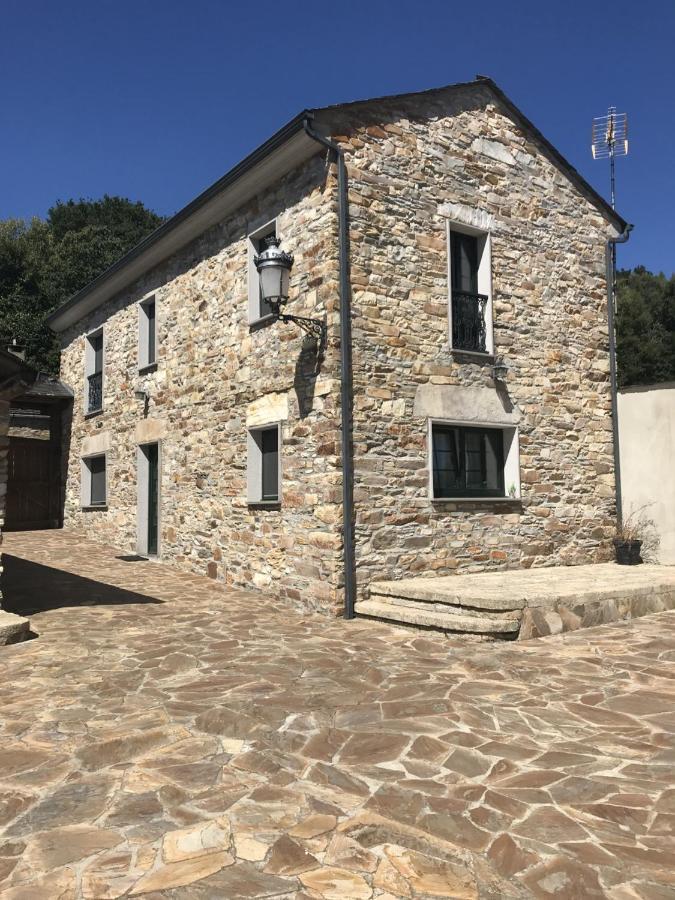 Pension Xacobe Cabreiros Exteriör bild